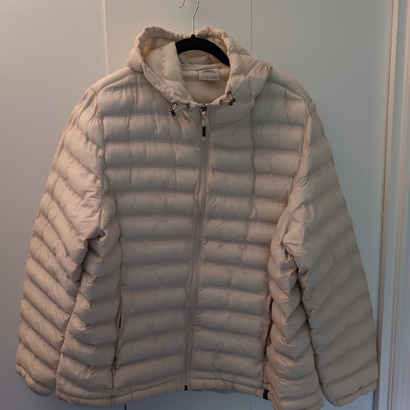 ZeroXposur Women's Cream Puffer Jacket - Picture 1 of 7